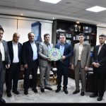 دیدار رئیس کانون وکلا با مدیران ارشد بانک تجارت استان
